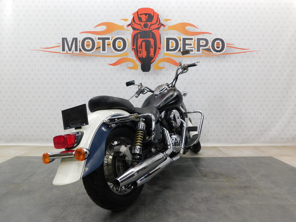 Kawasaki Vulcan 1500 Classic 040744