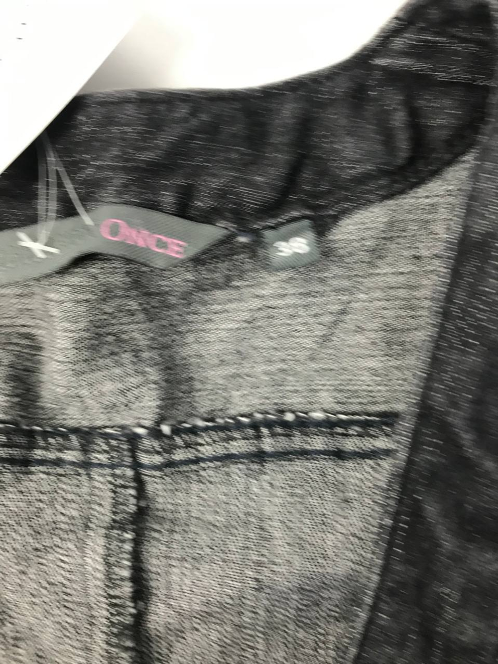 Жилетка джинсовая на 14/15 лет