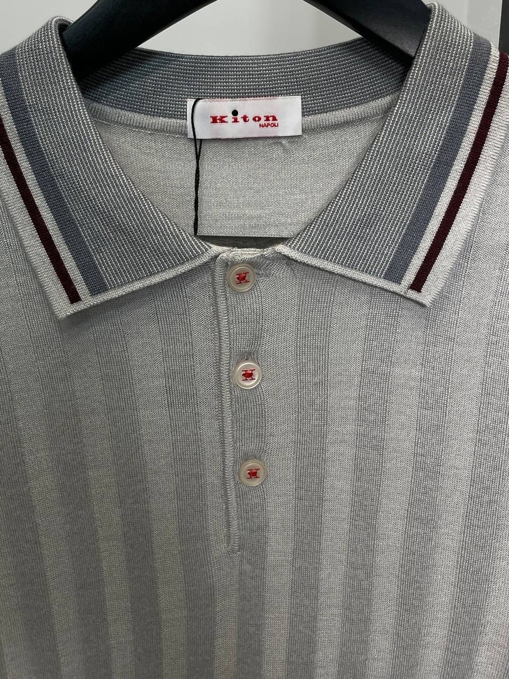 Поло Kiton