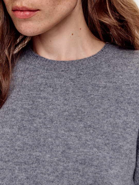 Кашемировая футболка