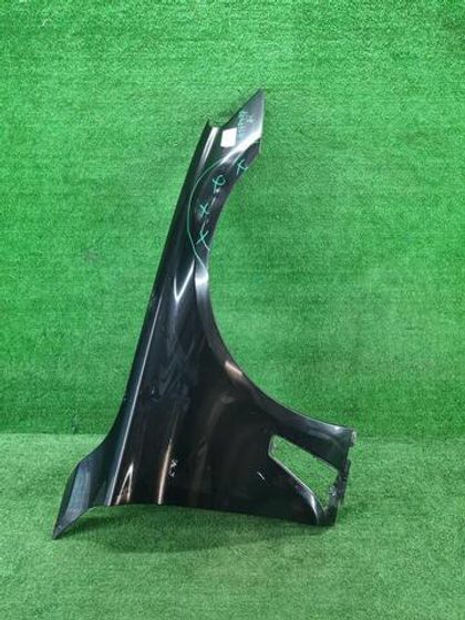 Крыло переднее правое BMW 7er G11 (2015-2019)