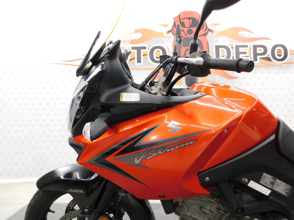 Suzuki V-Strom DL650 038307