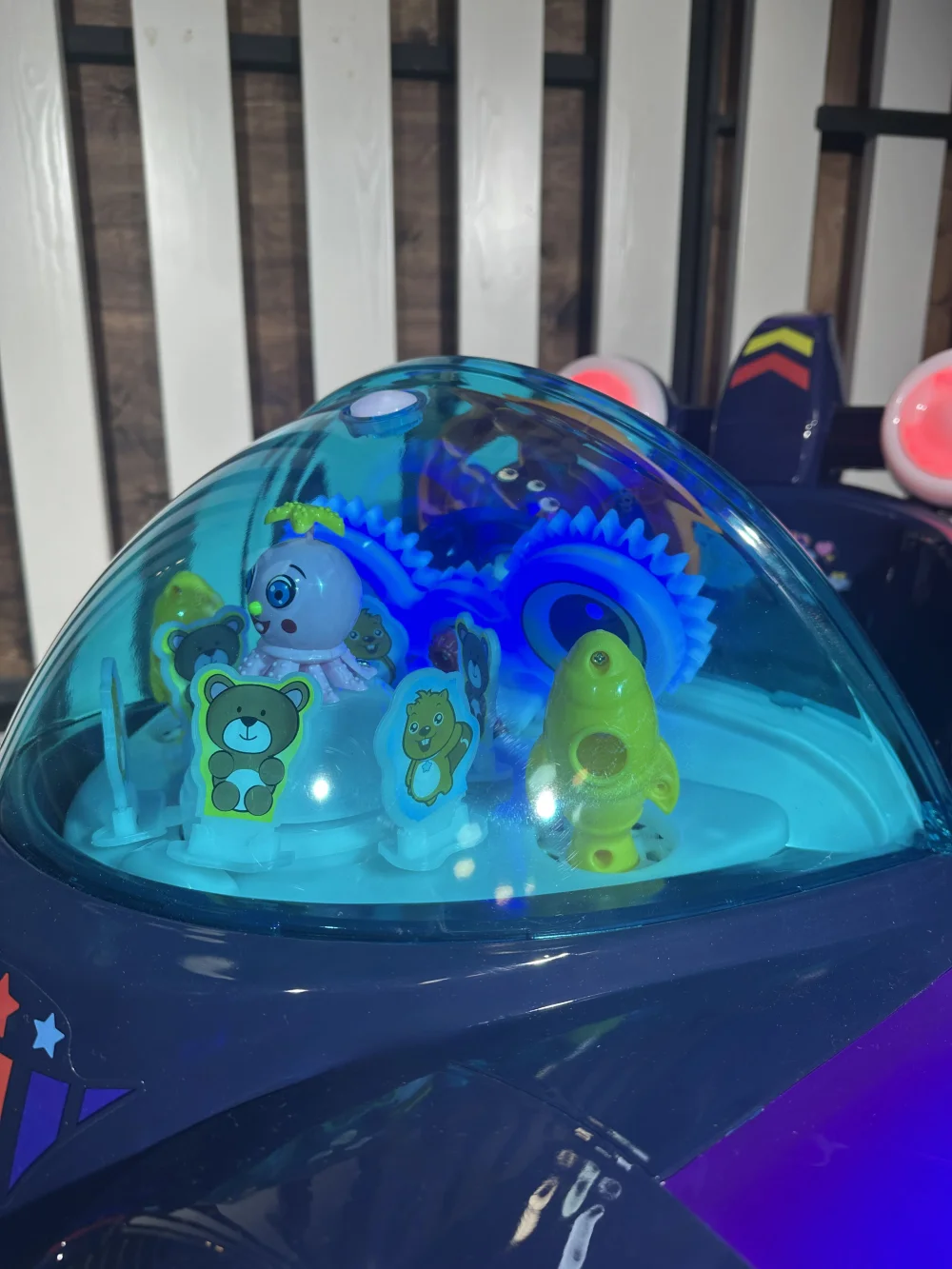 Аттракцион качалка «Космолет»