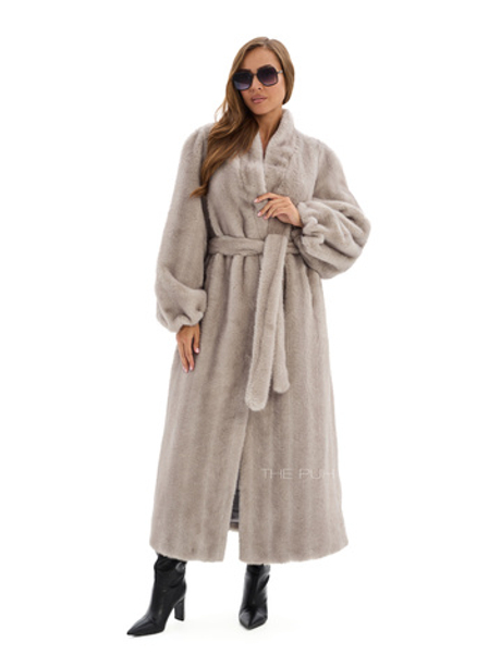 Длинная серая шуба из эко-меха