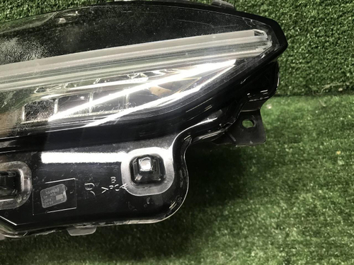 Битая Фара правая Volvo V90 2 (2016-2020) Full LED