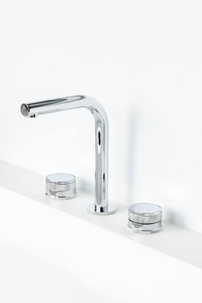 Смеситель на столешницу PRESTIGE на 3 отв. CHROME