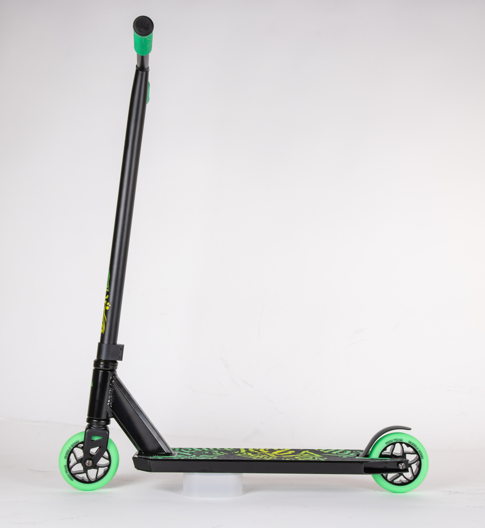 Трюковой самокат Tech Team Duker 101 2022 black/green