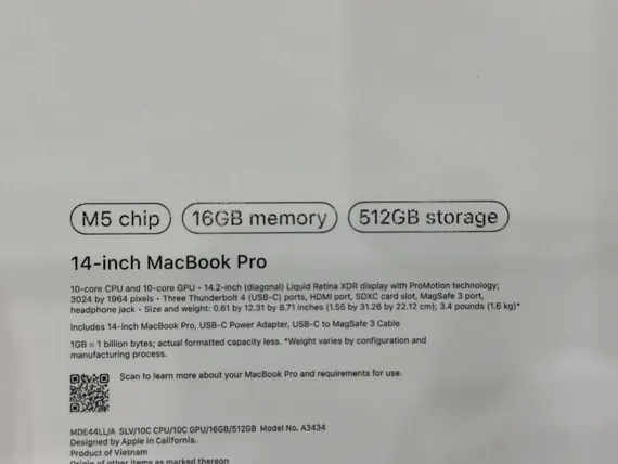 Б/У Ноутбук Apple MacBook Pro 14 M5 100% 16/512Gb Silver (M9W4240X61)