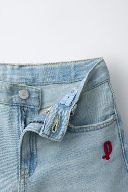 ZARA ДЛИННЫЕ ДЖИНСОВЫЕ ШОРТЫ PENN ©, ГОЛУБОЙ