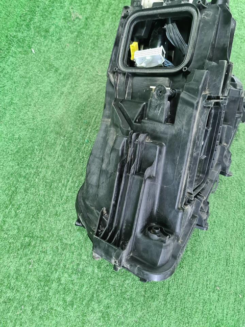 Битая Фара правая Mercedes GLS x167 19-23 Multibeam LED