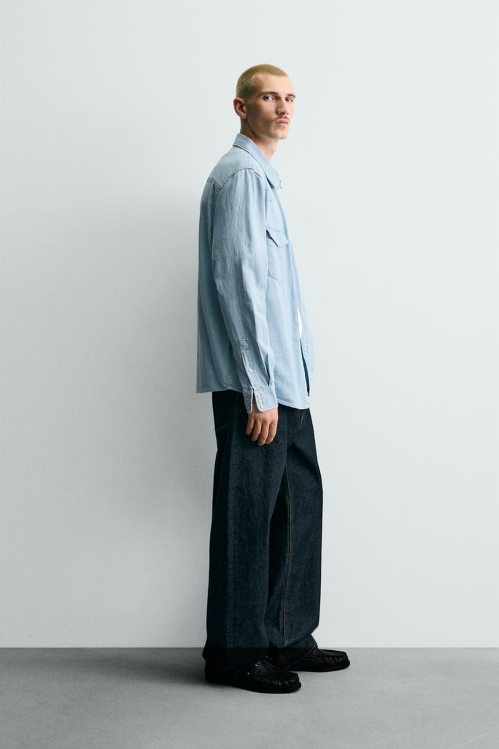 ZARA ДЖИНСОВАЯ РУБАШКА В КОВБОЙСКОМ СТИЛЕ, ГОЛУБОЙ