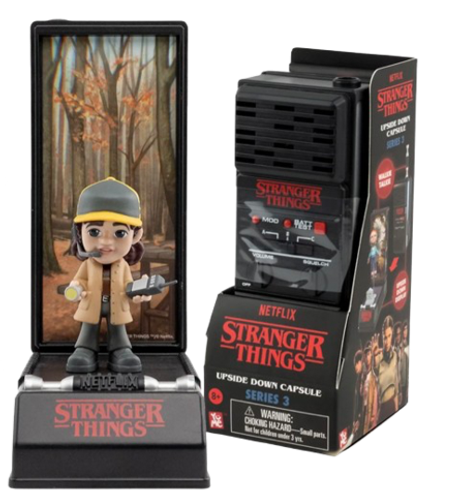 Рандомная фигурка Blind Box Stranger Things Портал в Изнанку 3 в 1 рация