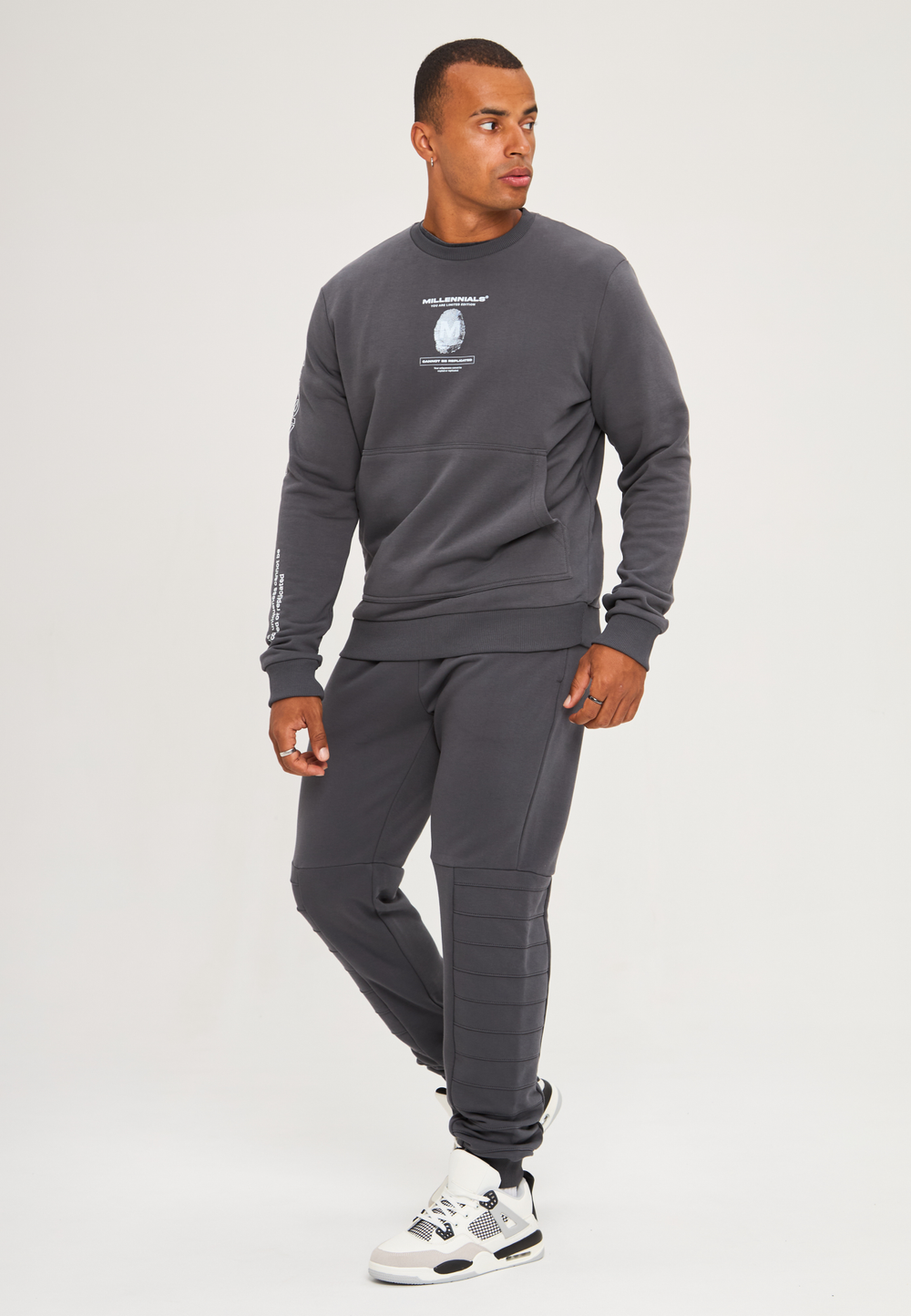 Костюм спортивный серый GREY SUIT