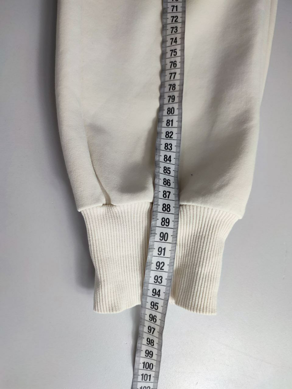 Брюки Sisley с хлопком светлые 44 размер