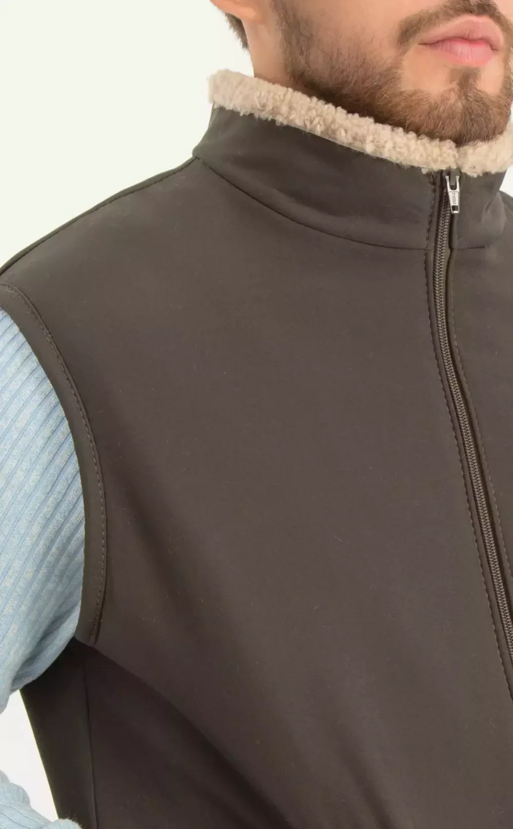 жилет из овчины мужской