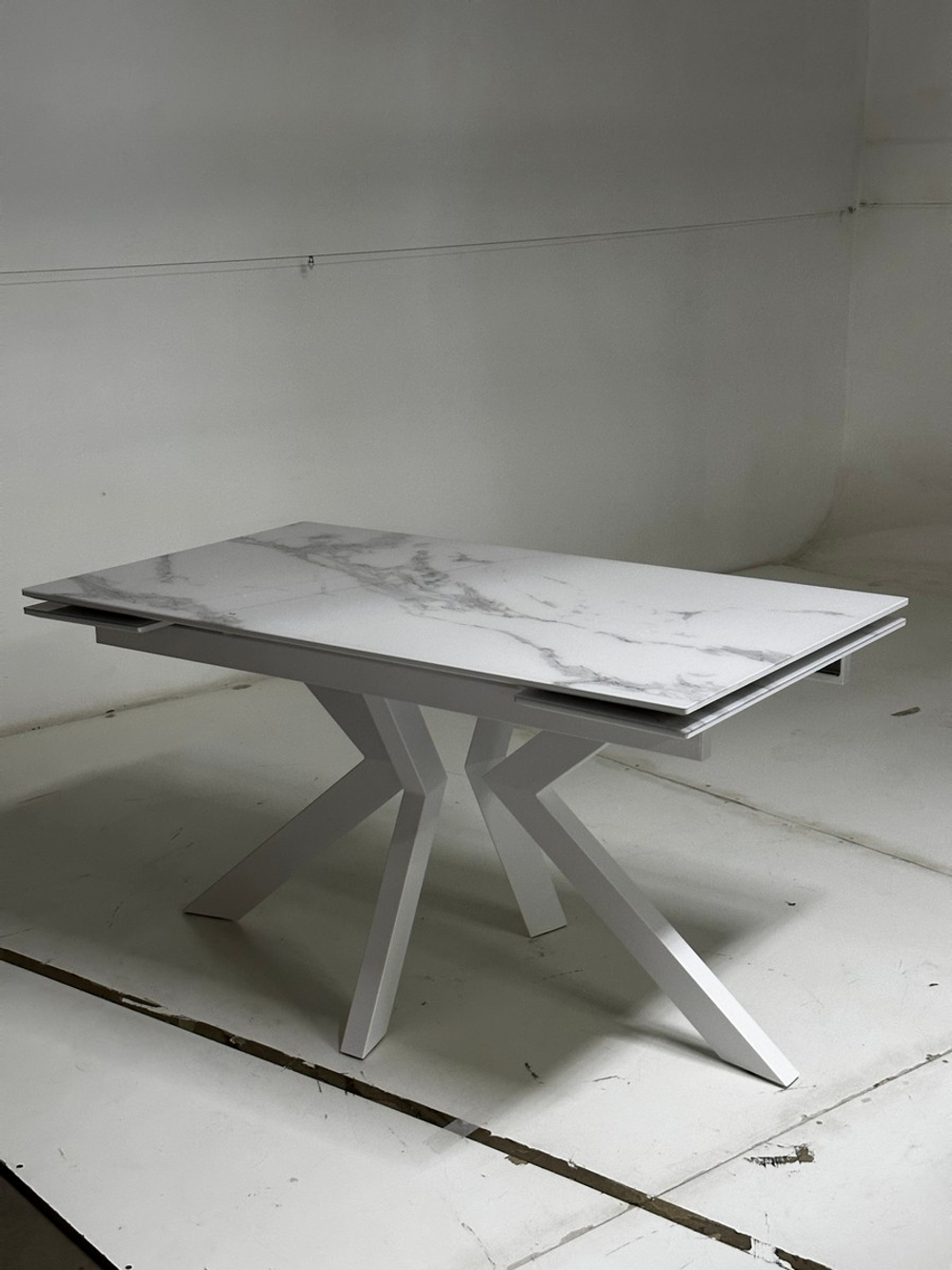 Стол М-City DISAUR Кентукки 3 140 Белый мрамор, стекло, Белый