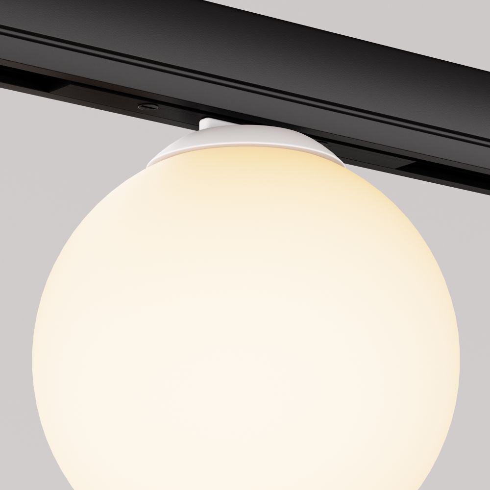 Трековый магнитный светодиодный светильник Maytoni Levity Luna TR185-1-3W2.7K-B