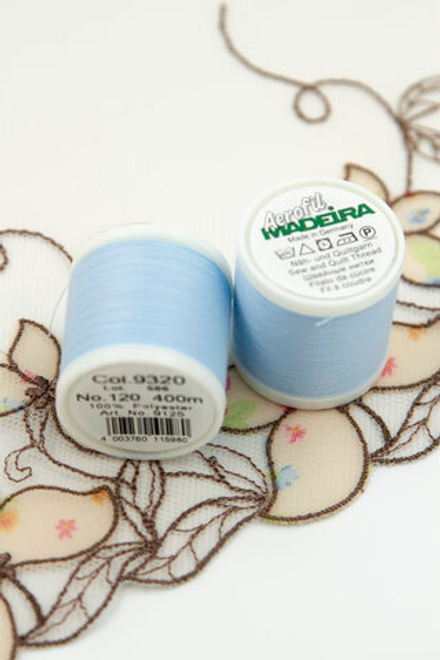 Нитки швейные Madeira aerofil №120 Col. 9320 голубой