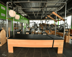 Стол трапеция Pilates Plus