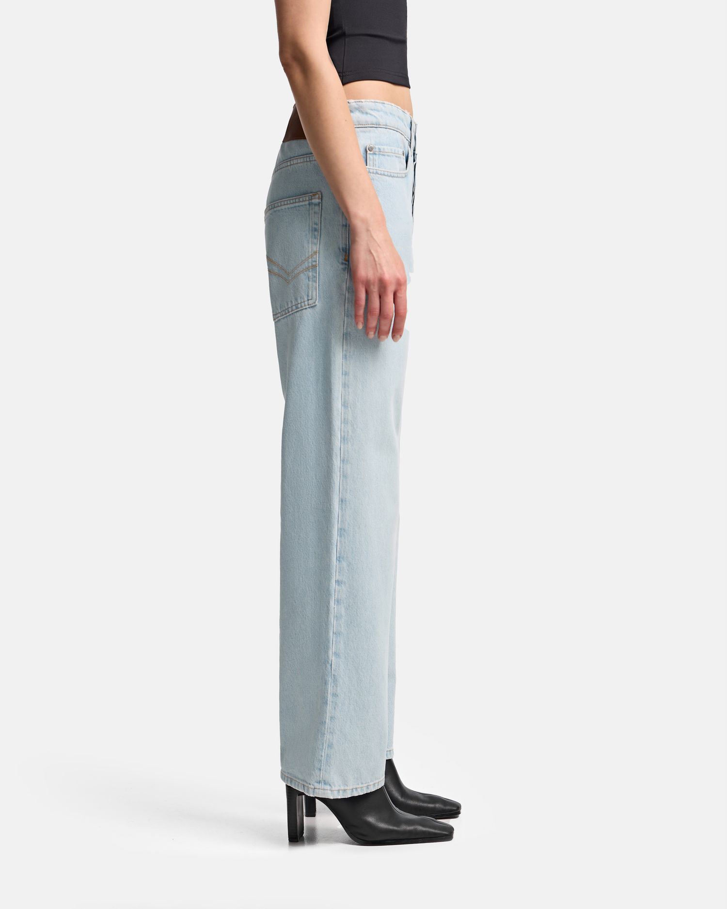 Джинсы Straight Fit