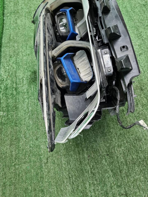 Битая Фара левая BMW X5 G05 X6 G06 (18-23) Laser