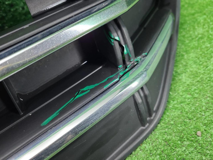 Решетка радиатора VW Jetta 7 (2018-2021)