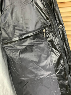 Пуховик Moncler