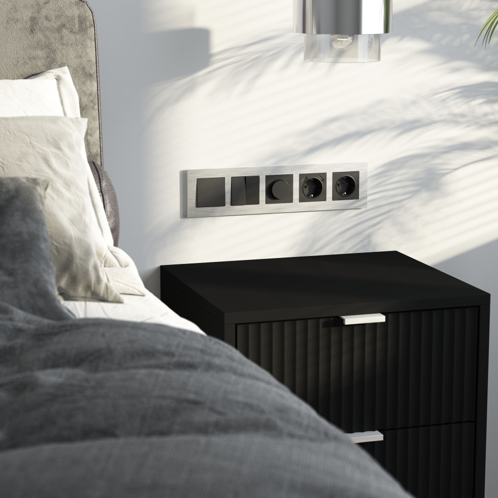 Рамка на 5 постов  AluMax (алюминий) W0053506