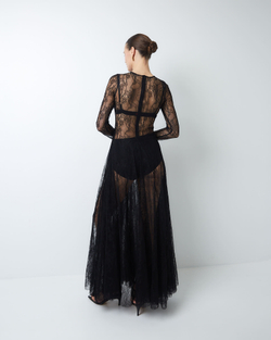 Платье макси из тонкого кружева черный