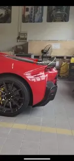 Карбоновый спойлер на крышку двигателя для FERRARI SF90 Феррари