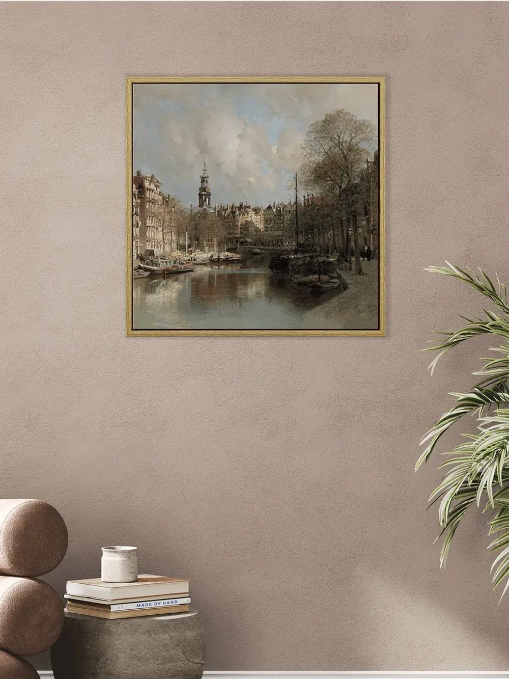 Картина на стену интерьерная на холсте 54*54 см