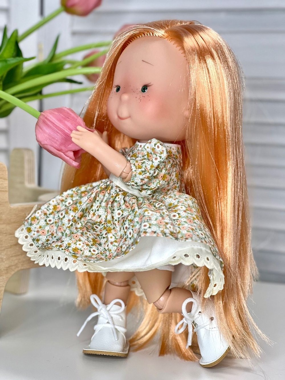 Кукла Nines виниловая 30см PIPPA шарнирная (2910K)