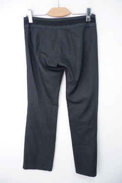 Брюки темного оттенка 44 размер