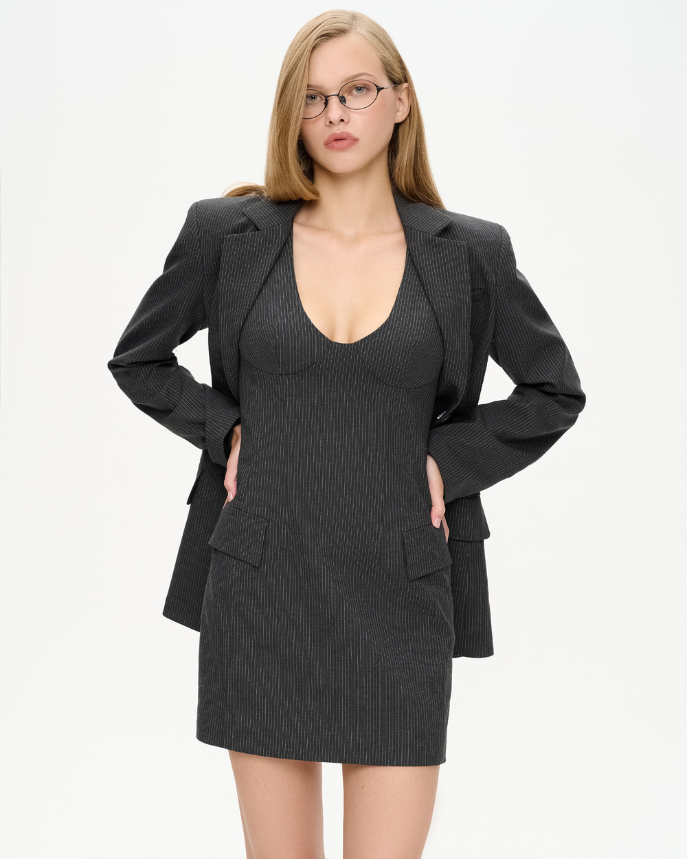 Платье мини из костюмной ткани