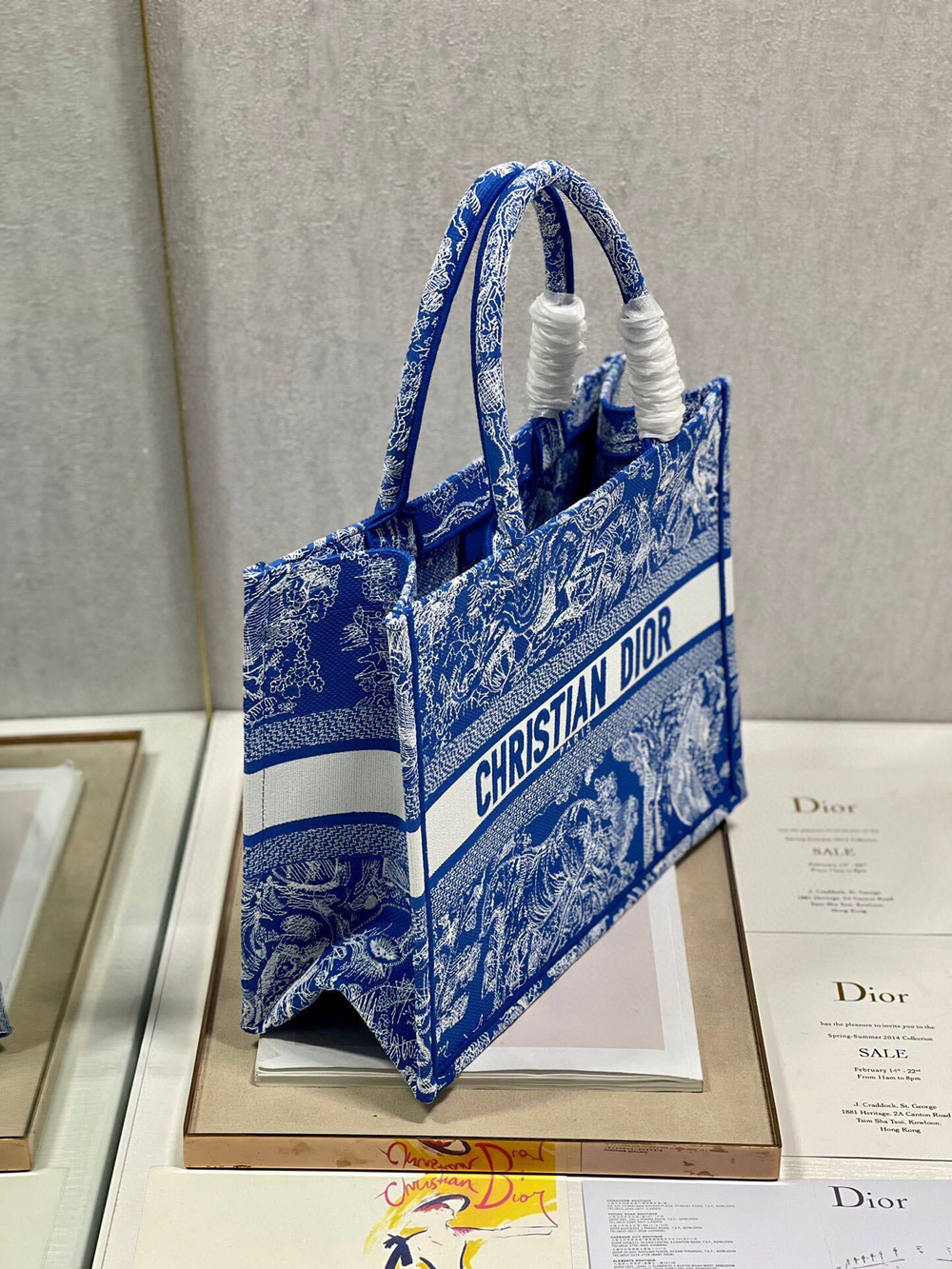 Christian Dior Book Tote 36 cm