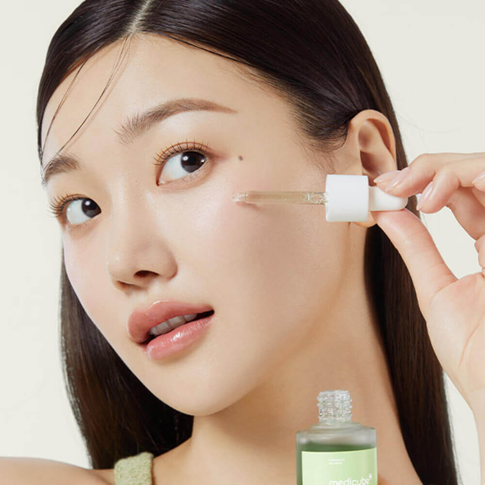 MEDICUBE Сыворотка успокаивающая с центеллой Exosome Cica Serum (30 мл)