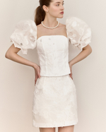 Daisy white top