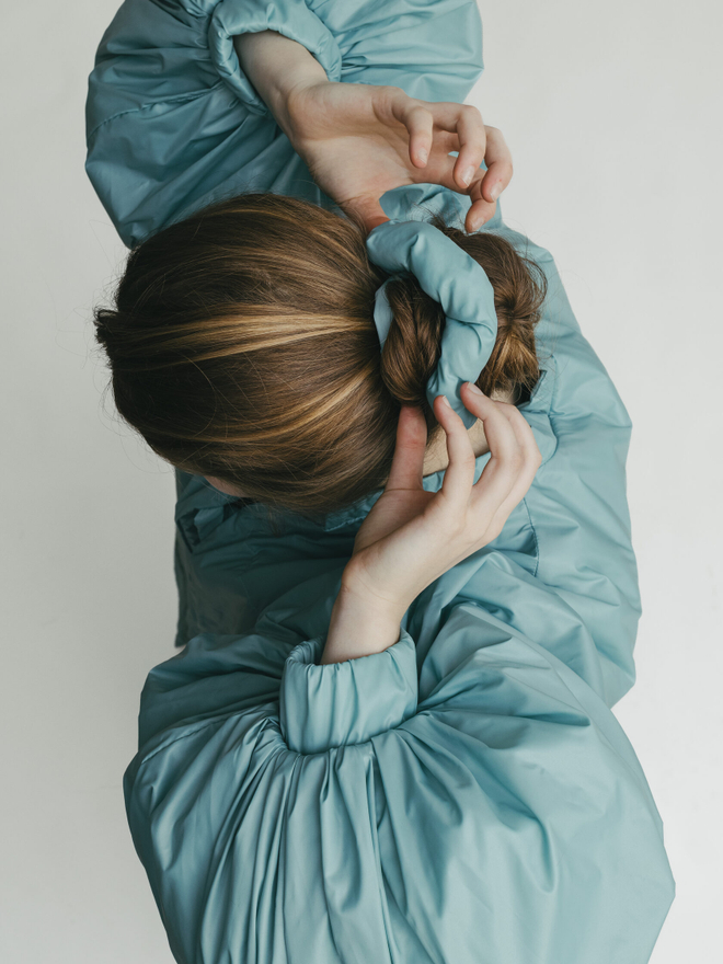 Резинка для волос Girls and Women Scrunchy Puffered Blue
