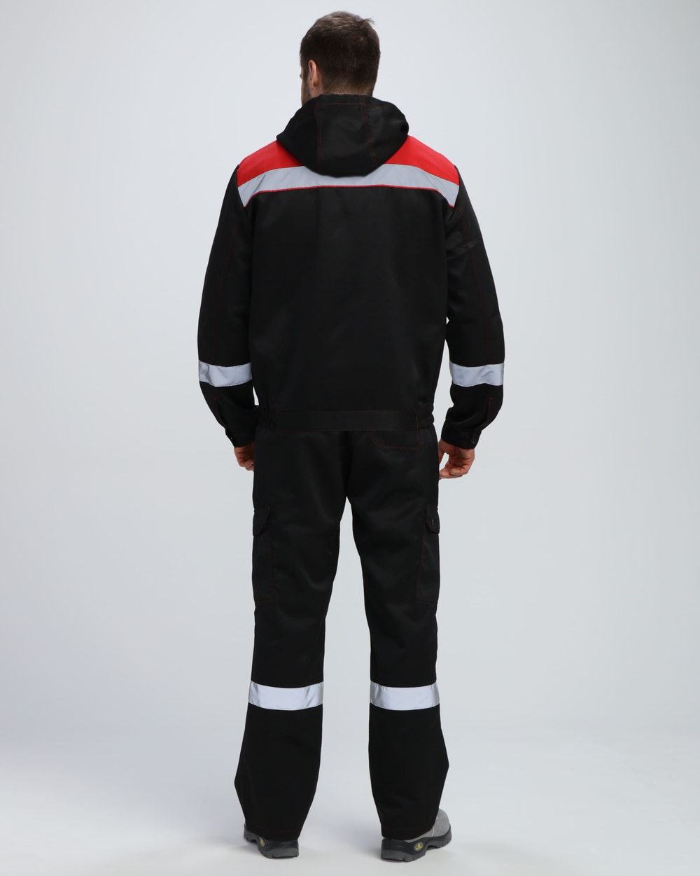 Костюм Нейч-2 СОП с капюшоном К. (тк.Смесовая,210) п/к, черный/красный