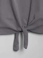 Серый костюм для девочки на лето