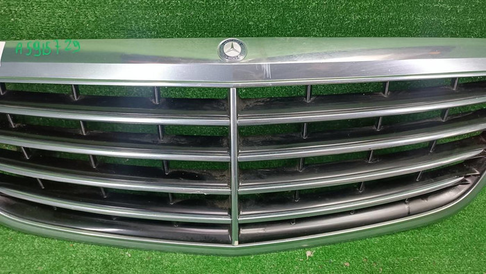 Решетка радиатора Mercedes S W222 (2013-2017)