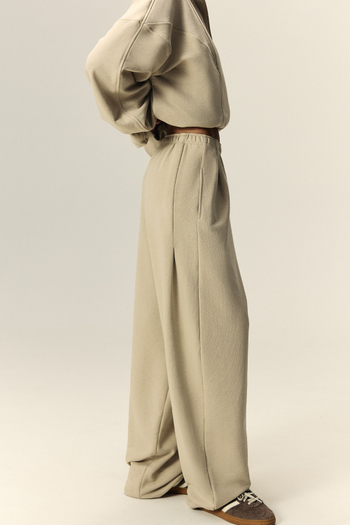 Штаны бананы с защипами Крем