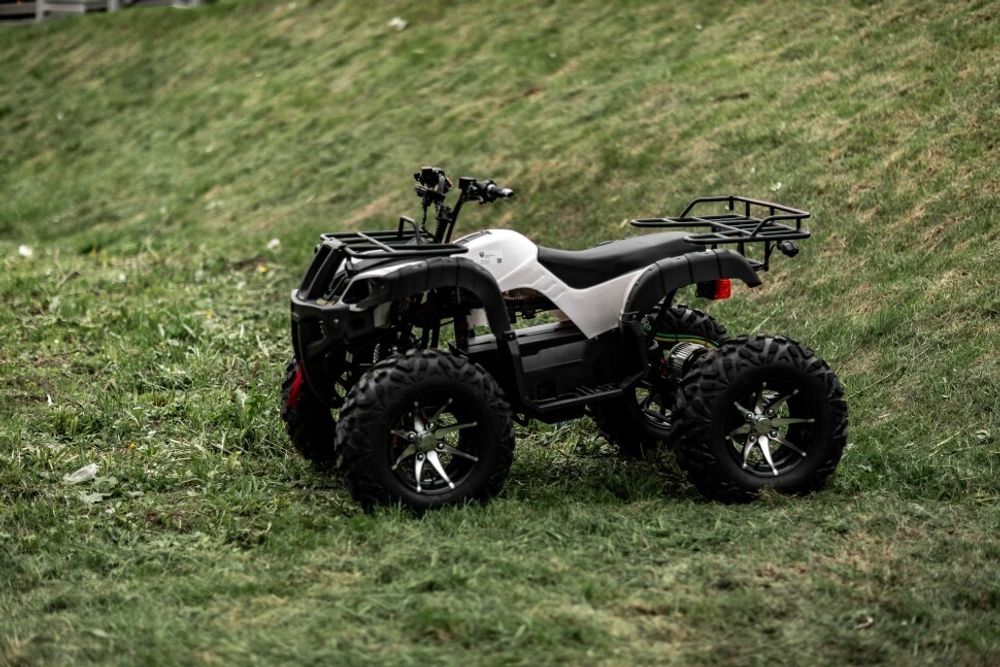 Вездеход ЕМ-022 Супер (4000Вт 72В R10-R12 Пониженная Диф)