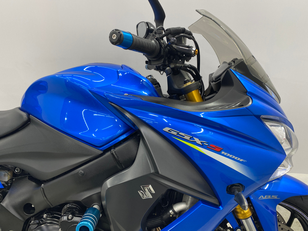Suzuki GSX-S1000F 049730