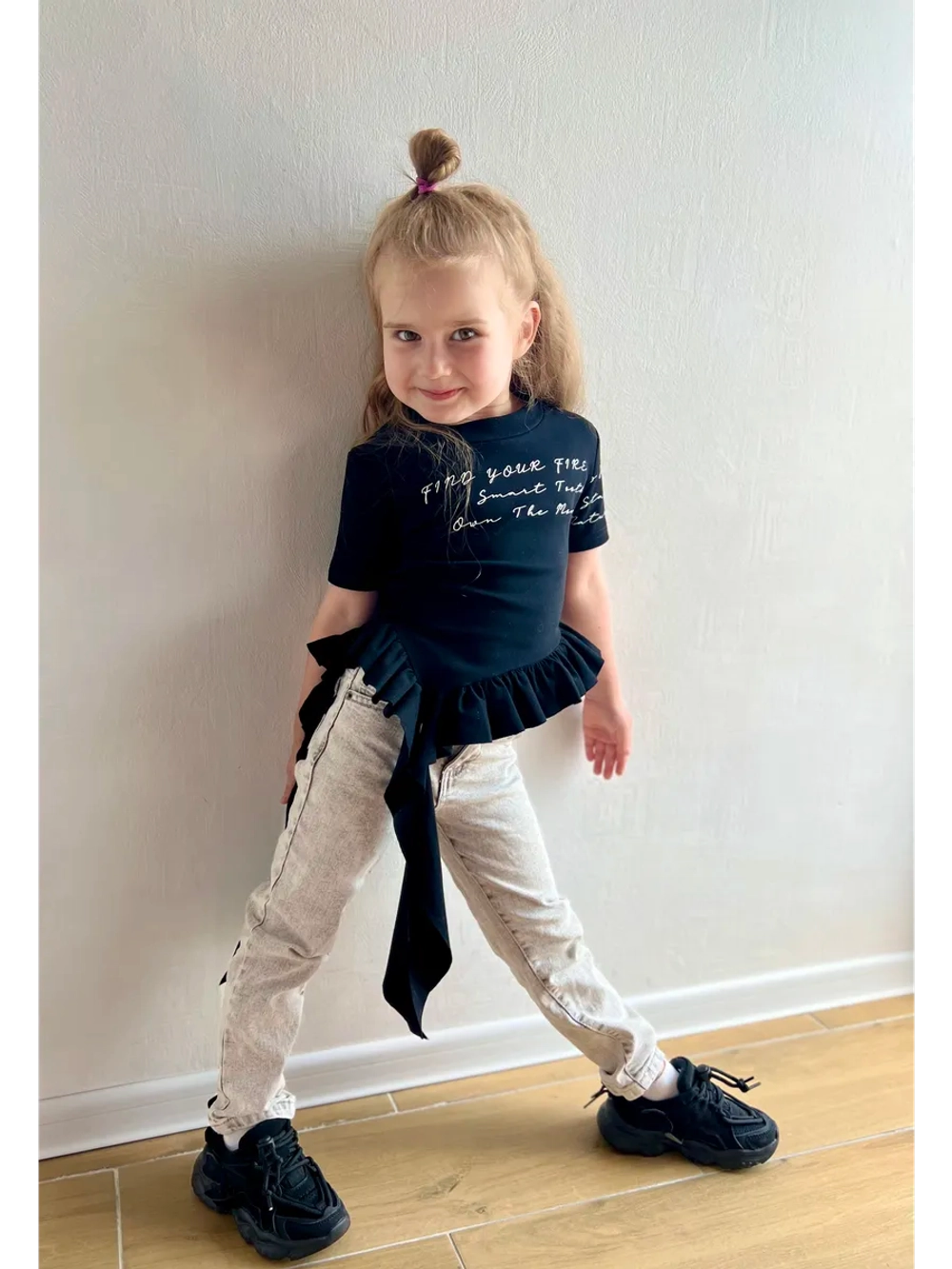 Футболка с воланами