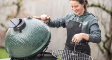 Cъёмник чугунной решётки для гриля, Big Green Egg