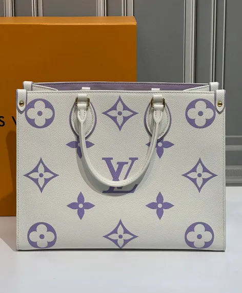 Сумка Louis Vuitton Onthego MM