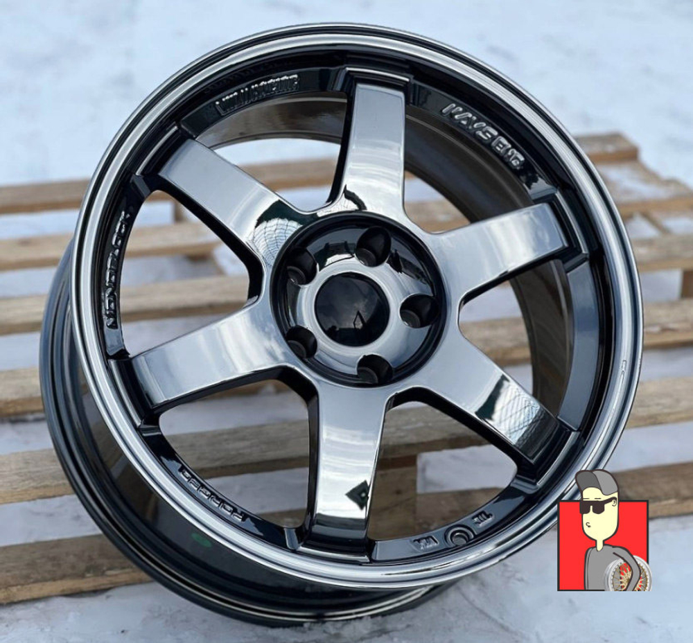 Комплект дисков Rays TE37 8244 18x8.5 et22 5x114.3