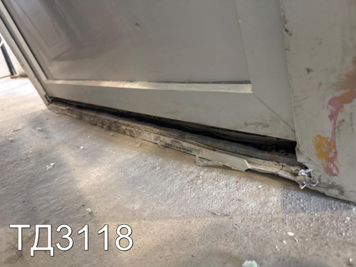 Дверь балконная пластиковая Б/У 2020(в) x 1100(ш)