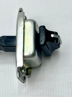 Ограничитель передней двери Митсубиши Аутлендер.5702A239. Оригинал.